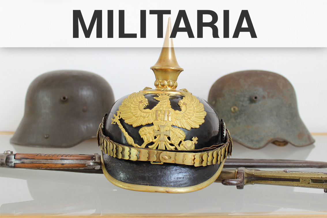 Militaria